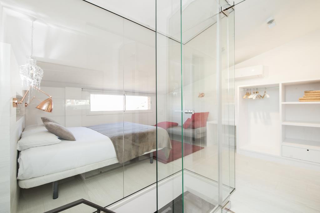 Barcelona Penthouse Private Terrace Sustainable Stay Keyless Access エクステリア 写真